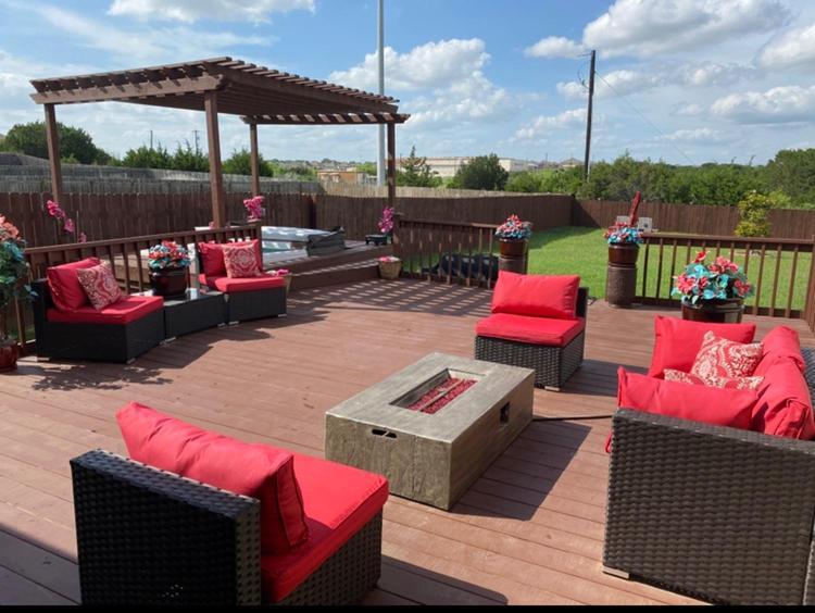 Private Rooms At Central Texas Suites With Hot Tub Killeen Exterior photo